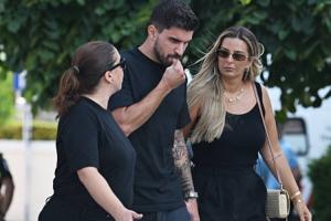 乐鱼娱乐体育-11小时前刚踢完世俱杯！内维斯、坎塞洛已抵达若塔葬礼现场