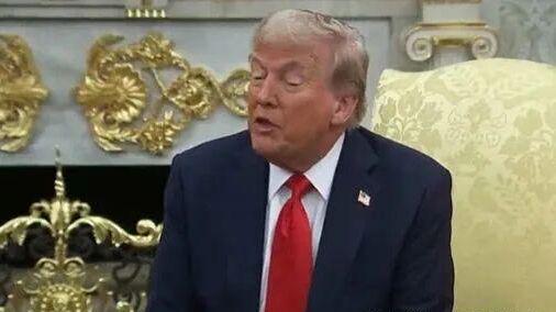 体育社区-还在嘴硬!特朗普亲口承认"偷看"阅兵,美军高层却酸溜溜讽刺