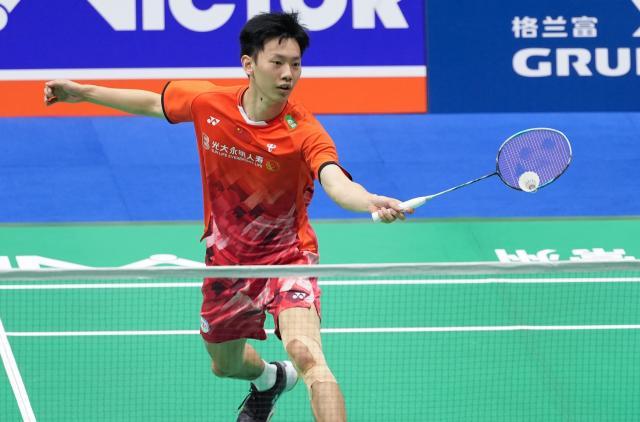乐鱼娱乐体育-石宇奇止步中国公开赛十六强 继续打还是结束？